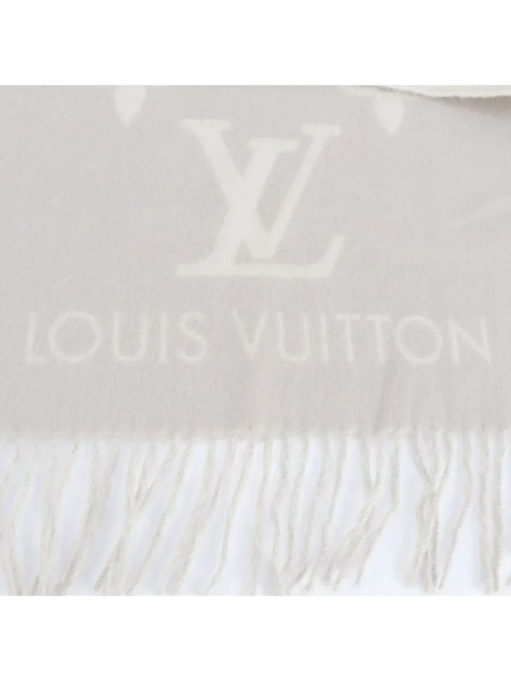 ★SOLD★ Louis Vuitton Reykjavik Scarf Cashmere 100% Grey Mee - Picture 5 of 6